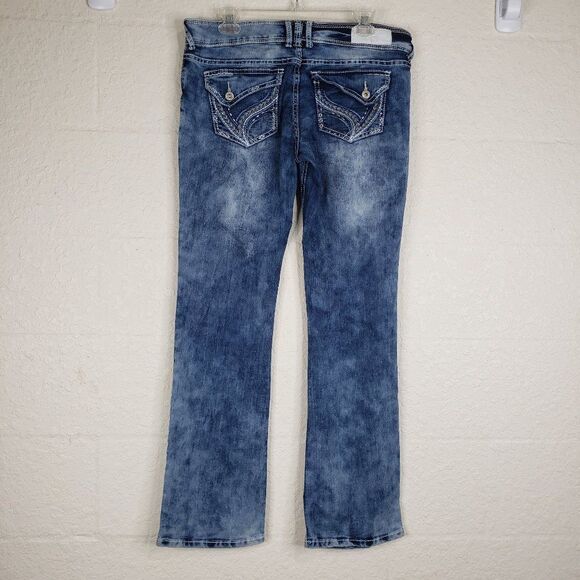 Ariya Light Bleach Out Jeans 13/14 - Picture 11 of 16